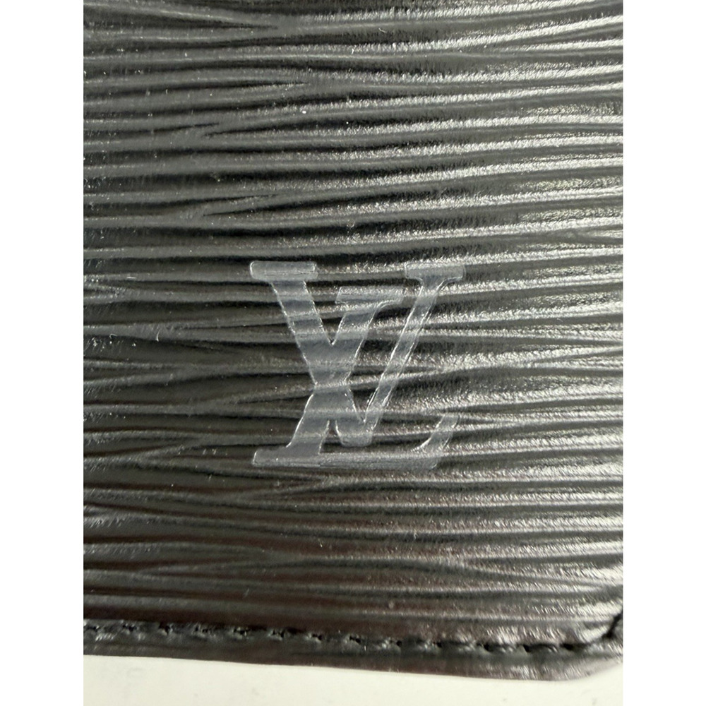 Louis Vuitton Brazza Vintage Long Wallet in Black Epi Leather - Picture 8 of 13